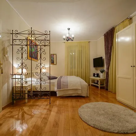 Hotell Olivia 4*